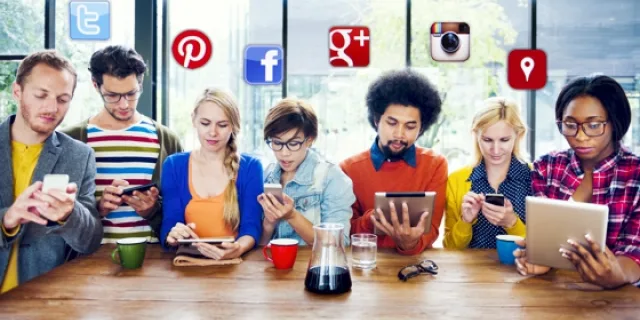 Tweet, Pin, Insta, ¿qué? ......La era de las redes sociales en el lugar de trabajo